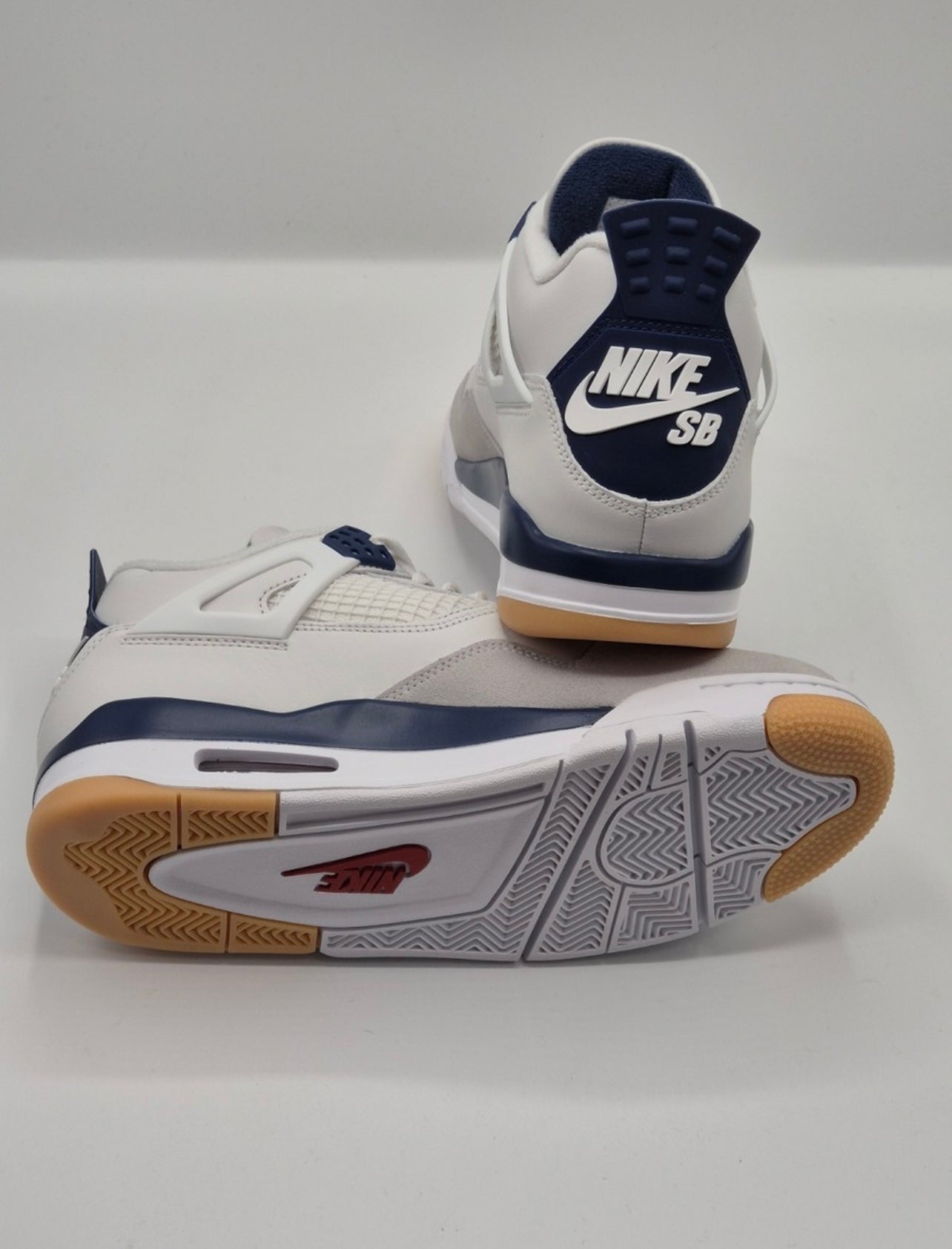 Nike SB x Air Jordan 4 Retro SP Navy